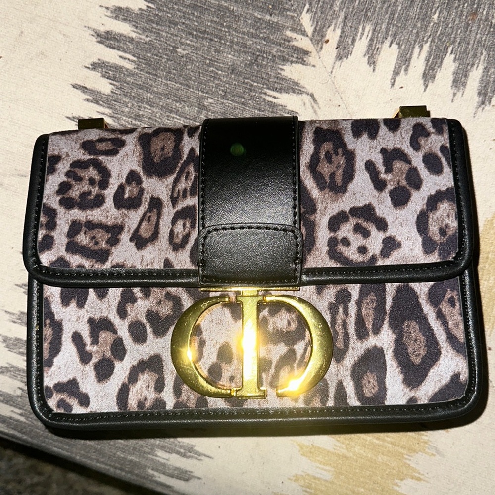 A brand new Christian Dior bag that has never been worn.
